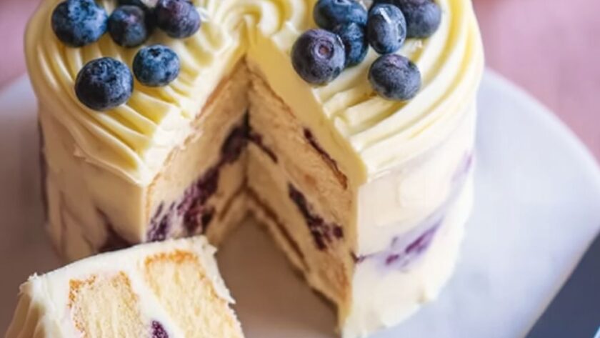 Delia Smith Lemon and Blueberry Cake Recipe