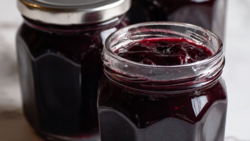 Delia Smith Blackcurrant Jam Recipe